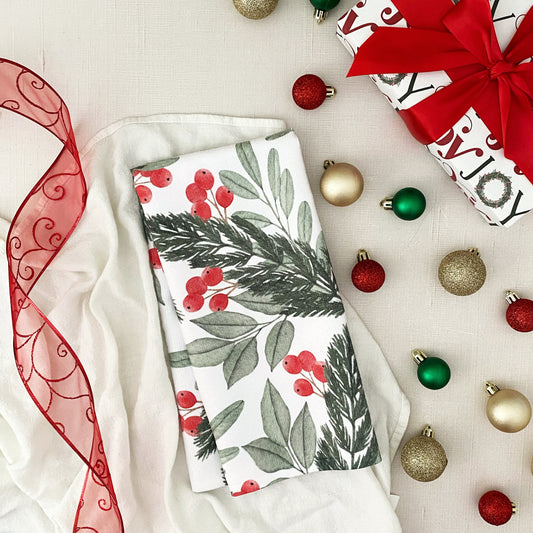 https://www.simplylaurenathome.com/cdn/shop/files/decorative-hand-towel-christmas_greenery-5.jpg?v=1698898696&width=533