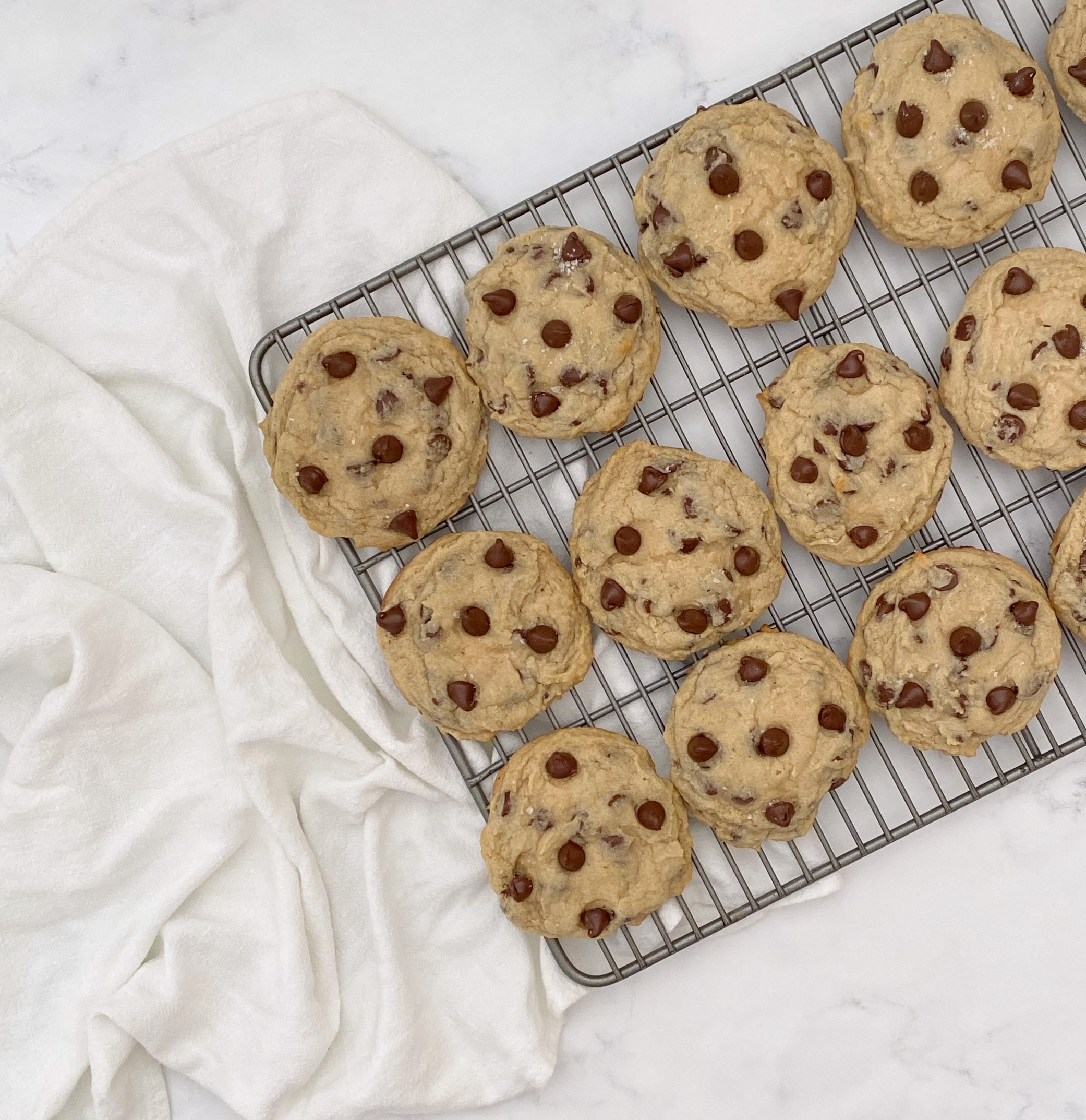 Soft and thick CHOCOLATE CHIP COOKIE recipe