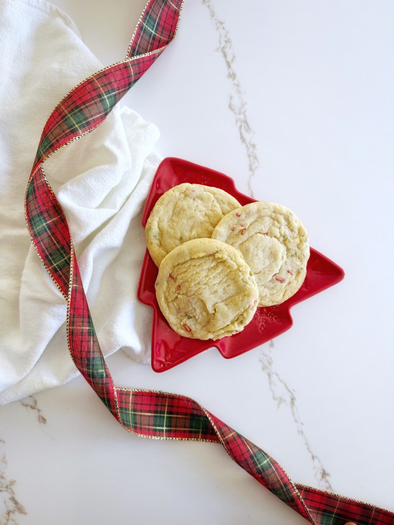 christmas sprinkle sugar cookie